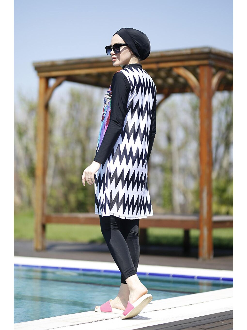 Siyah Tasarım Tam Kapalı Tesettür Mayo Zikzak İnci-4