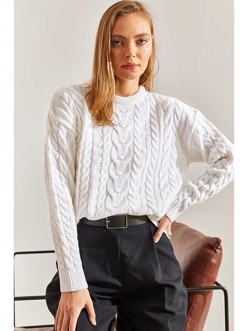 Beyaz Kadın Desenli Triko Kazak-1