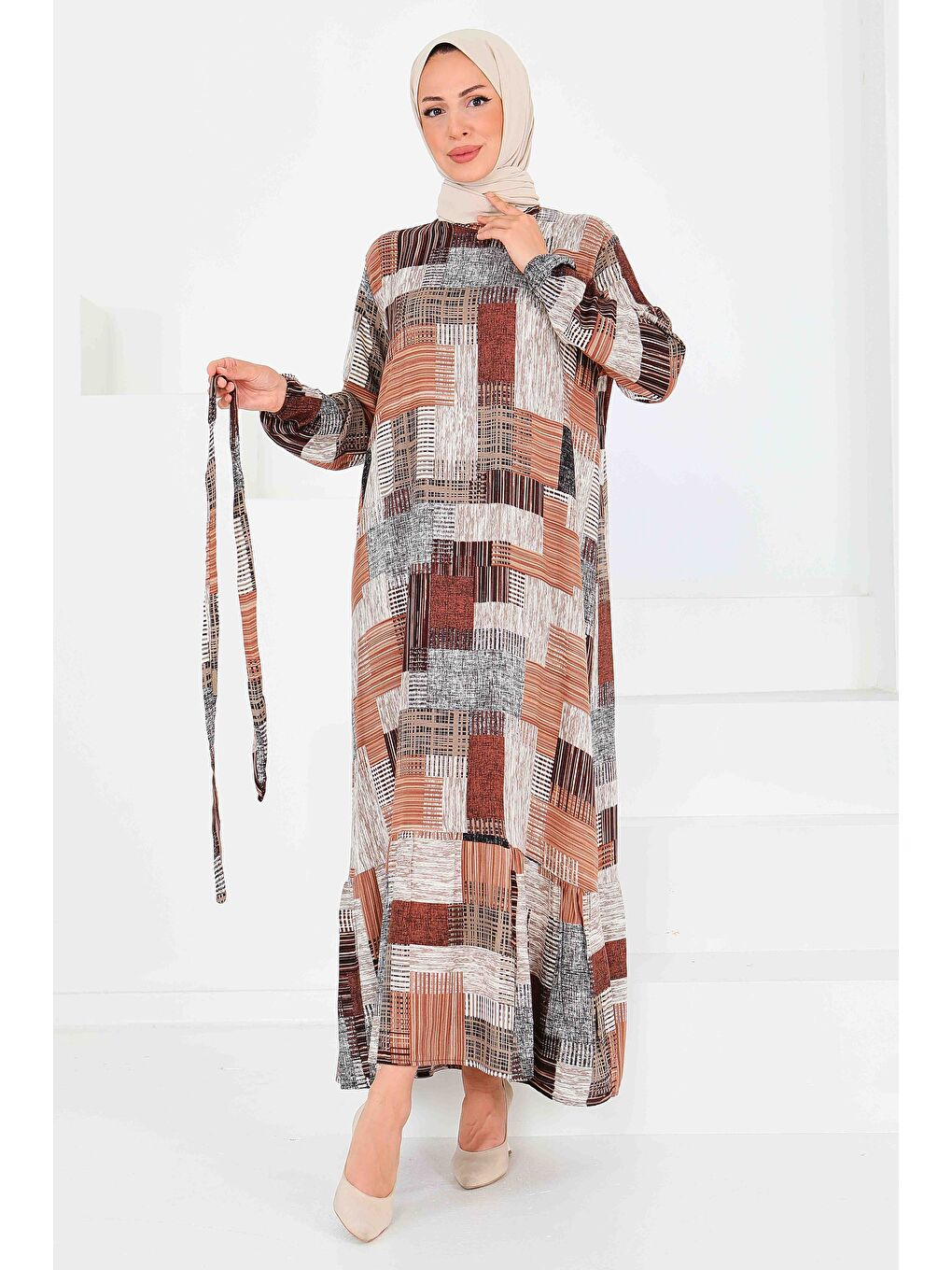 Kahverengi Desenli Kuşaklı Elbise Taba - 27518-3
