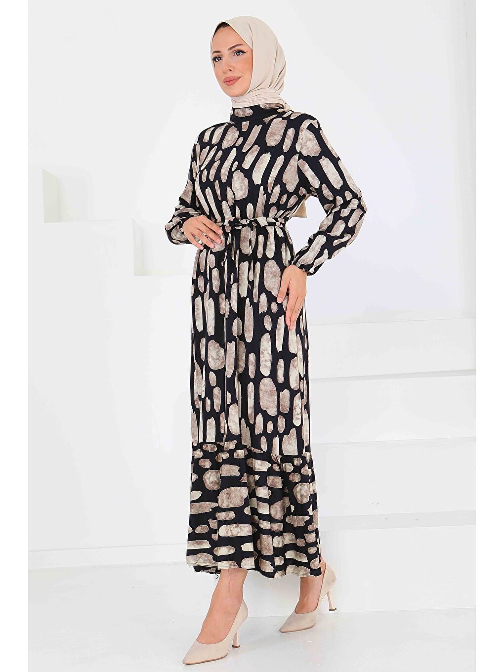 Desenli Kuşaklı Elbise Bej - 27519-3