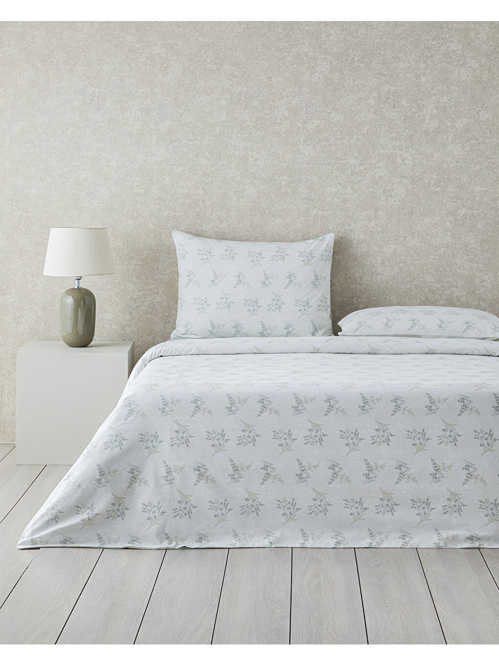 Crispy Bloom Pamuklu Ranforce Tek Kişilik Nevresim Takımı 160x220 cm Yeşil