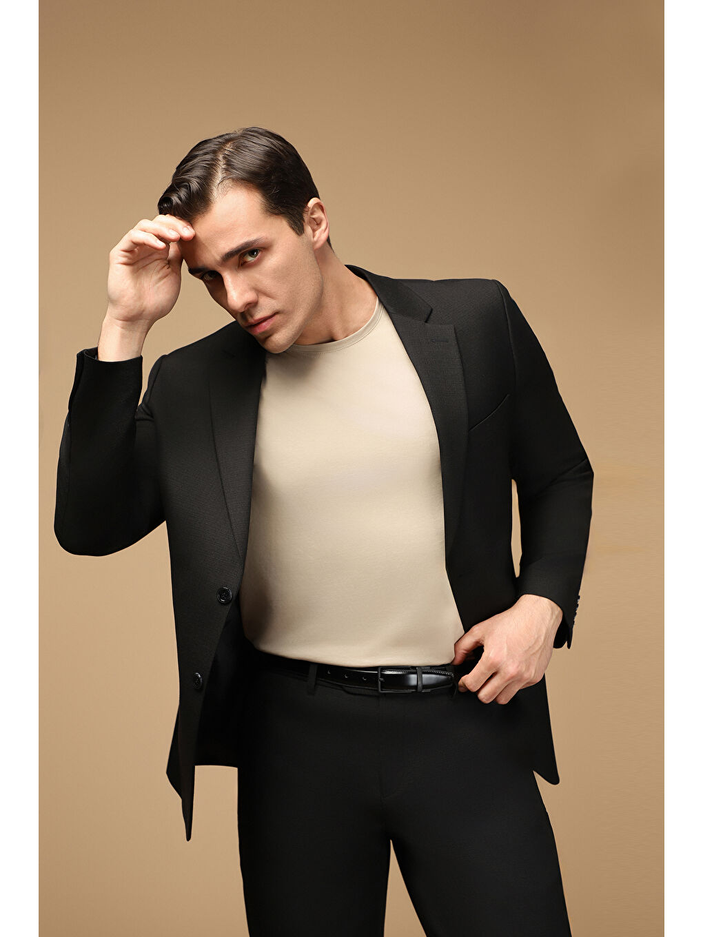 Bej Bisiklet Yaka Slim Fit Dar Kesim Süprem Pamuklu Tişört