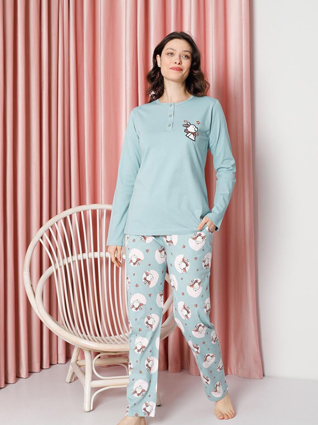 Turkuaz Kadın Pijama Takımı Uzun Kollu Tavşan Desenli Pamuklu Süprem-1