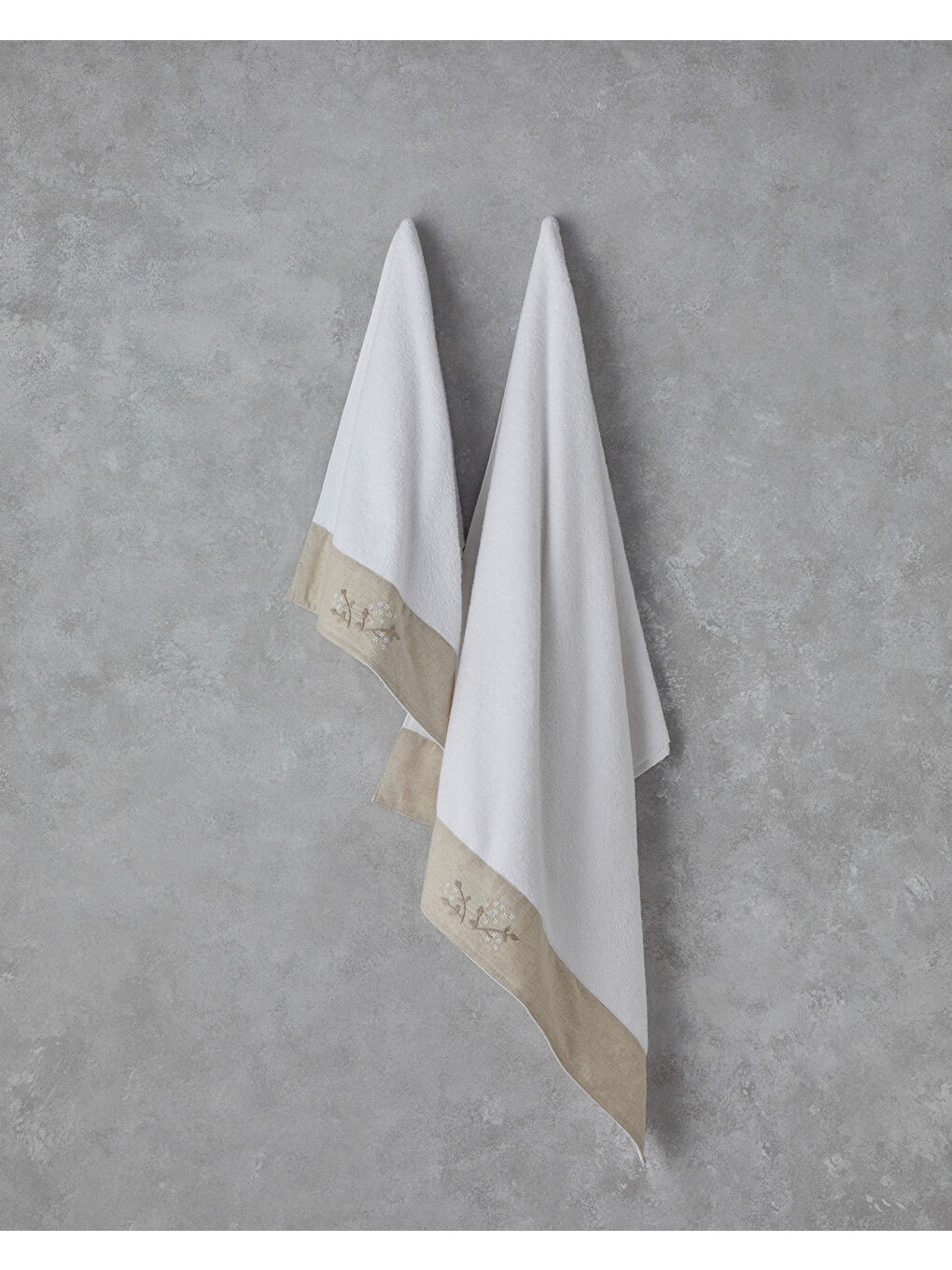 Flower Bud Pamuklu Nakışlı Yüz Havlusu 50x90 cm Beyaz-2