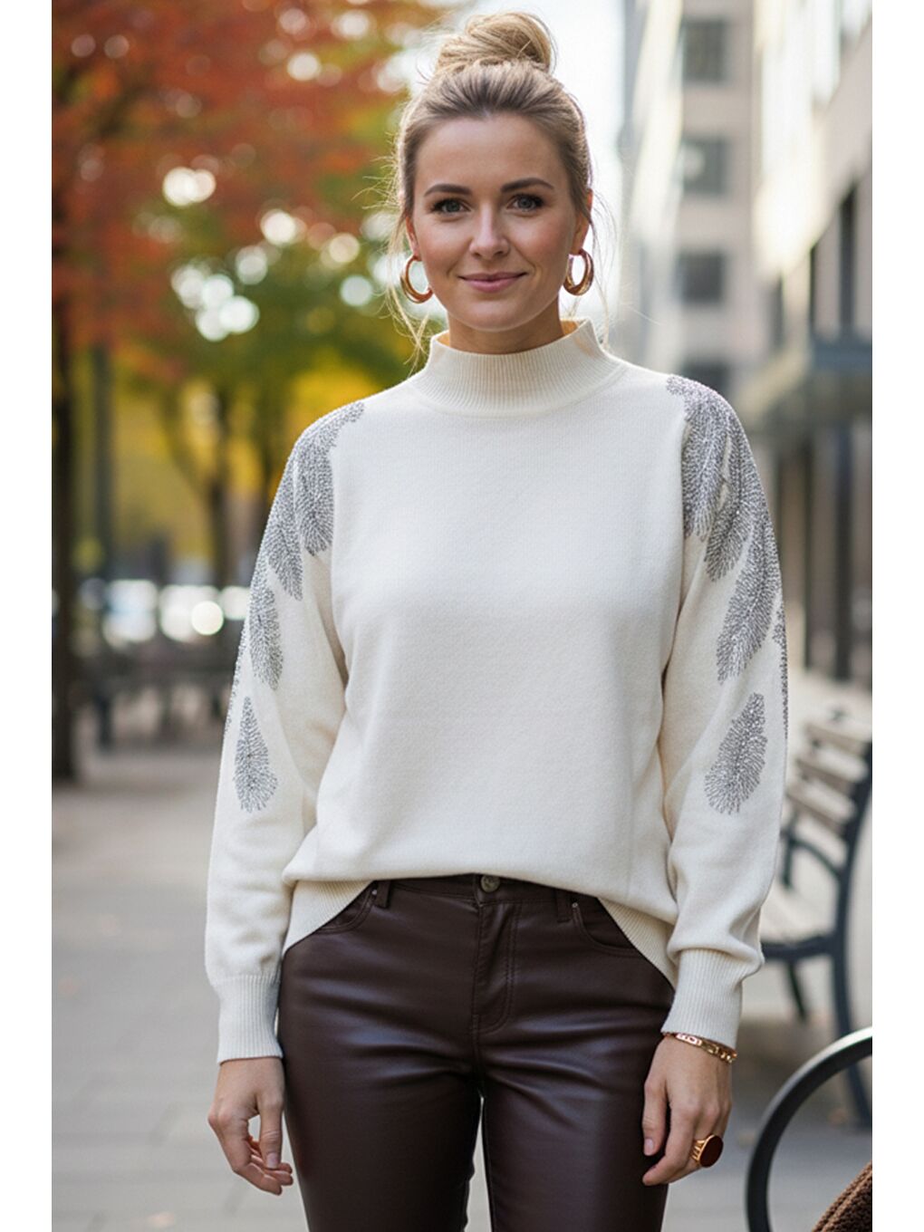 Ekru Krem Balıkçı Yaka Uzun Kol İnce Taşlı Casual Triko Kazak 65 60-1