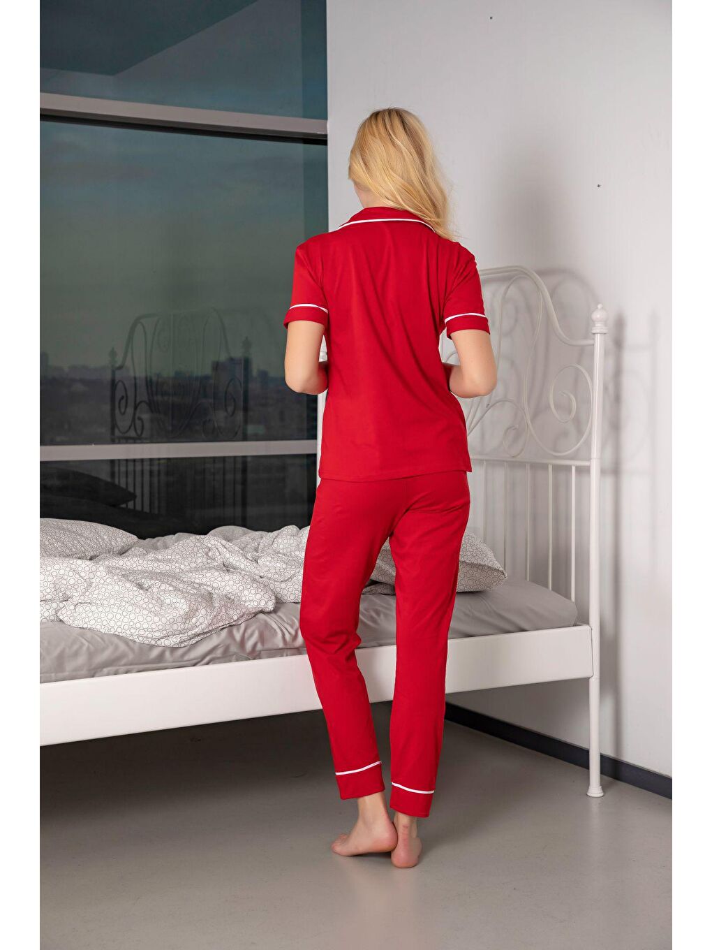 Kırmızı Kısa Kollu Pamuklu Düğmeli Biyeli Pijama Takım-2