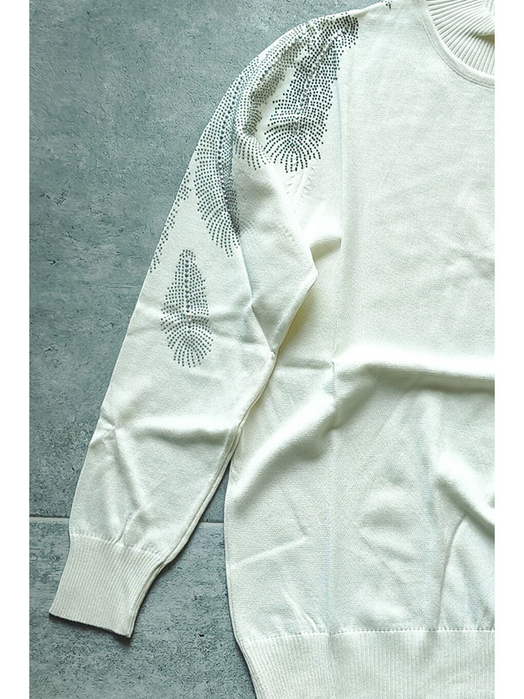 Ekru Krem Balıkçı Yaka Uzun Kol İnce Taşlı Casual Triko Kazak 65 60-7