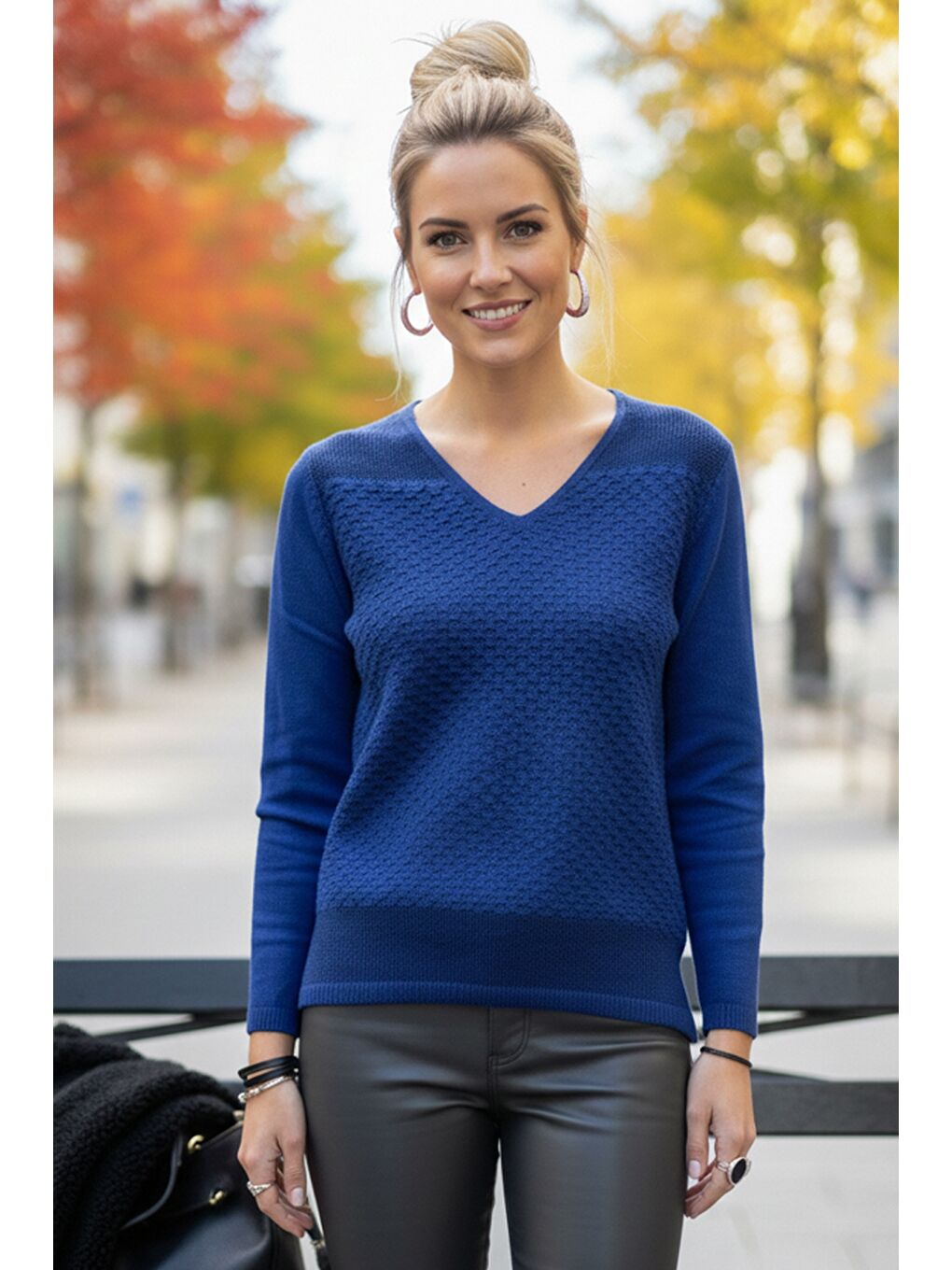 Saks Mavisi V Yaka Uzun Kol İnce Casual Ajur Örgü Triko Kazak 65 60-1