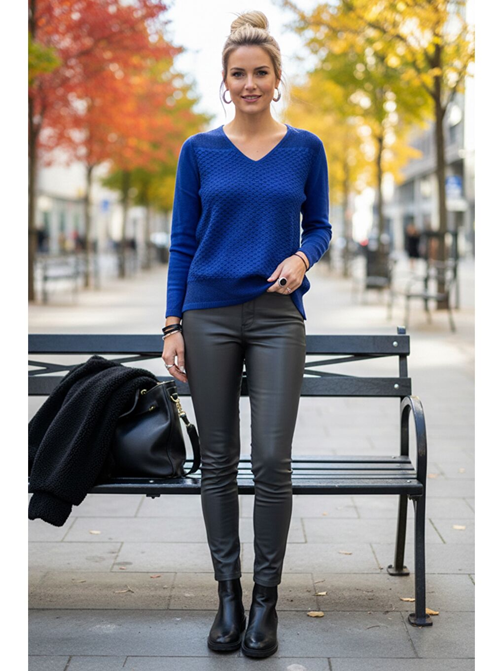 Saks Mavisi V Yaka Uzun Kol İnce Casual Ajur Örgü Triko Kazak 65 60-2