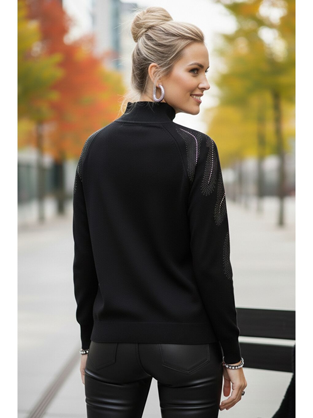 Siyah Balıkçı Yaka Uzun Kol İnce Taşlı Casual Triko Kazak 65 60-6