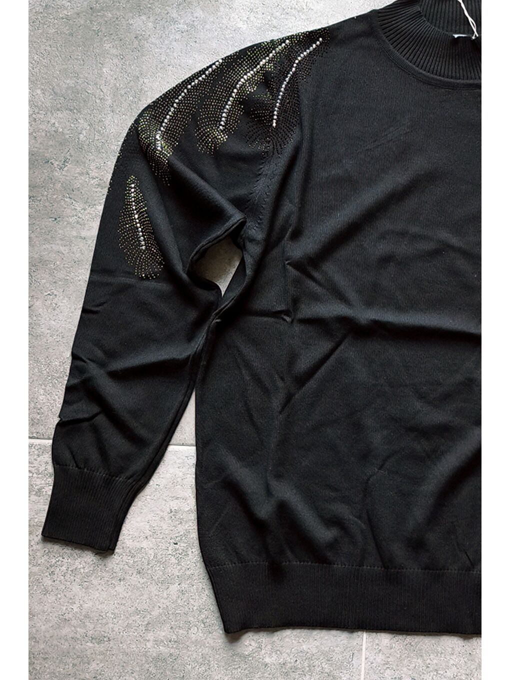 Siyah Balıkçı Yaka Uzun Kol İnce Taşlı Casual Triko Kazak 65 60-7
