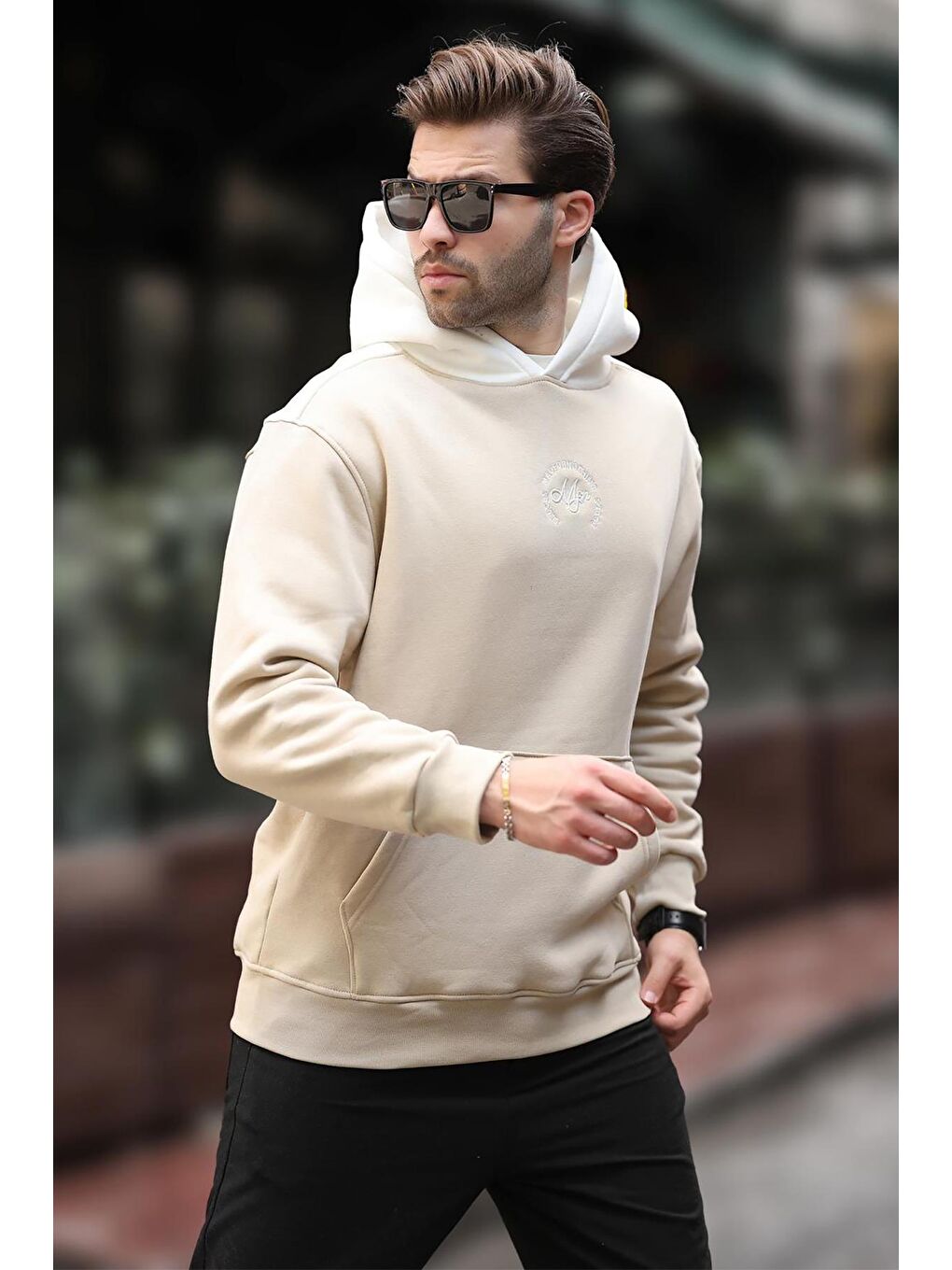 Bej Kapüşonlu Renk Bloklu Nakış Detaylı Erkek Sweatshirt 7088-2