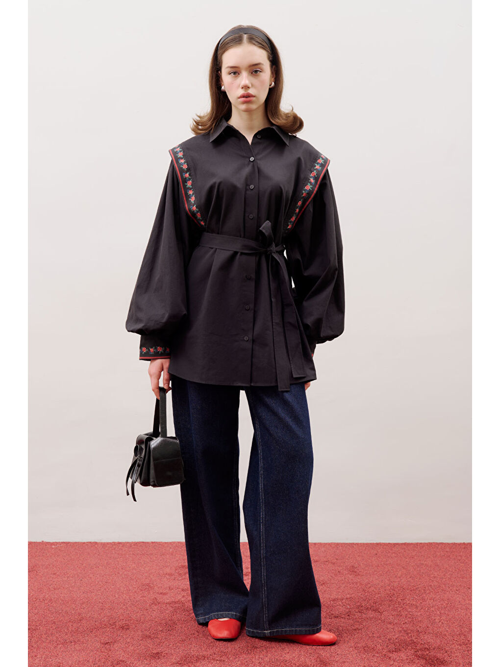 Siyah Nora Tasarım Gömlek Desenli-4