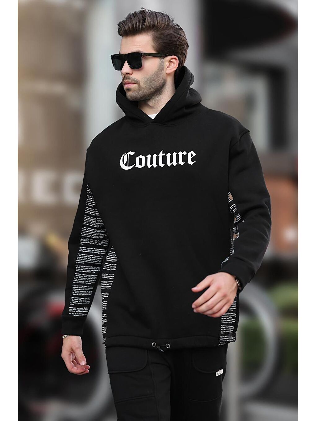 Siyah Kapüşonlu Baskılı Erkek Sweatshirt 7090-2