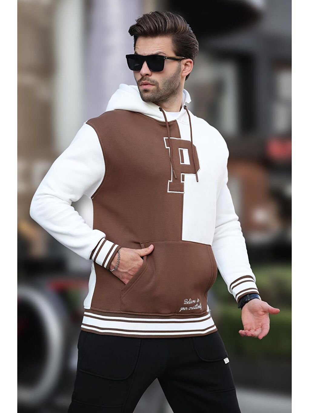 Ekru Renk Bloklu Kapüşonlu Baskılı Erkek Sweatshirt 7078-1