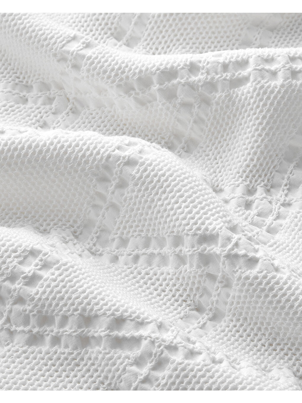 Elegant Dream Jakarlı Fırfırlı Çift Kişilik Pike 200x220 cm Beyaz-3