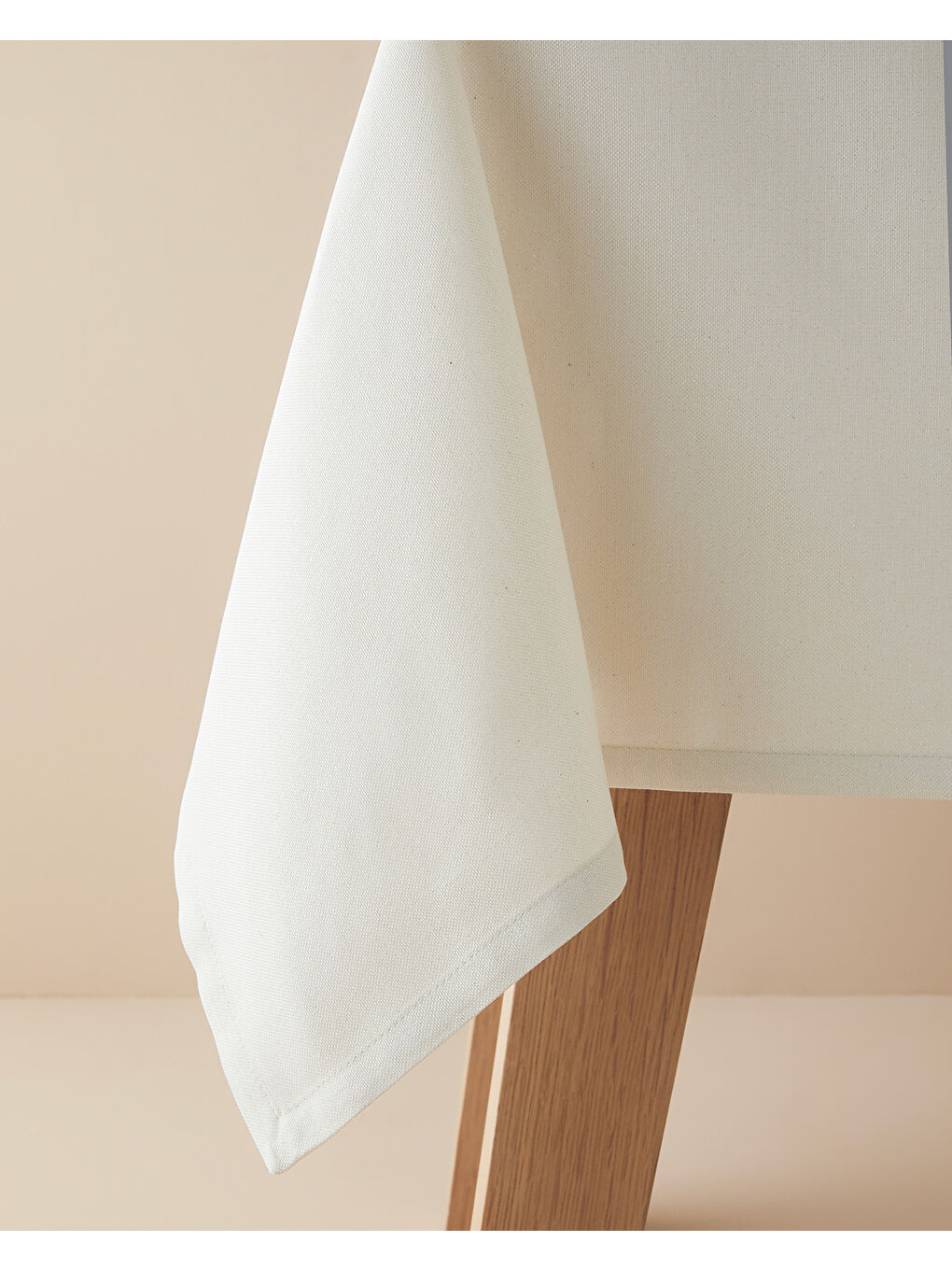 Gri Shimmer Masa Örtüsü 150x240 cm Silver-1