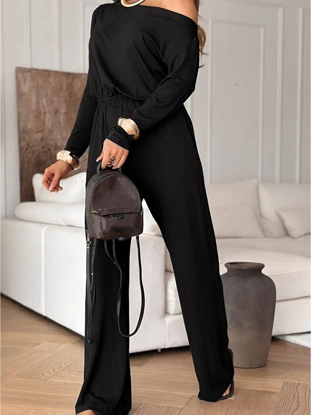 Siyah Kadın Tek Omuzdan Açık Uzun Kollu Belden Bağcıklı Uzun Viskon Iki Iplik Tulum