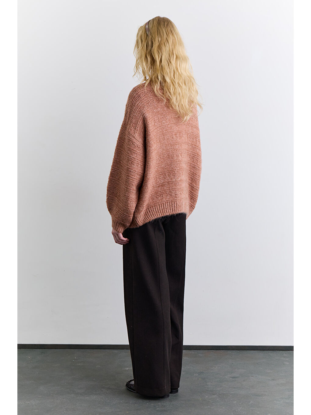 Kahverengi Geniş Düğmeli Triko Hırka Kiremit-1