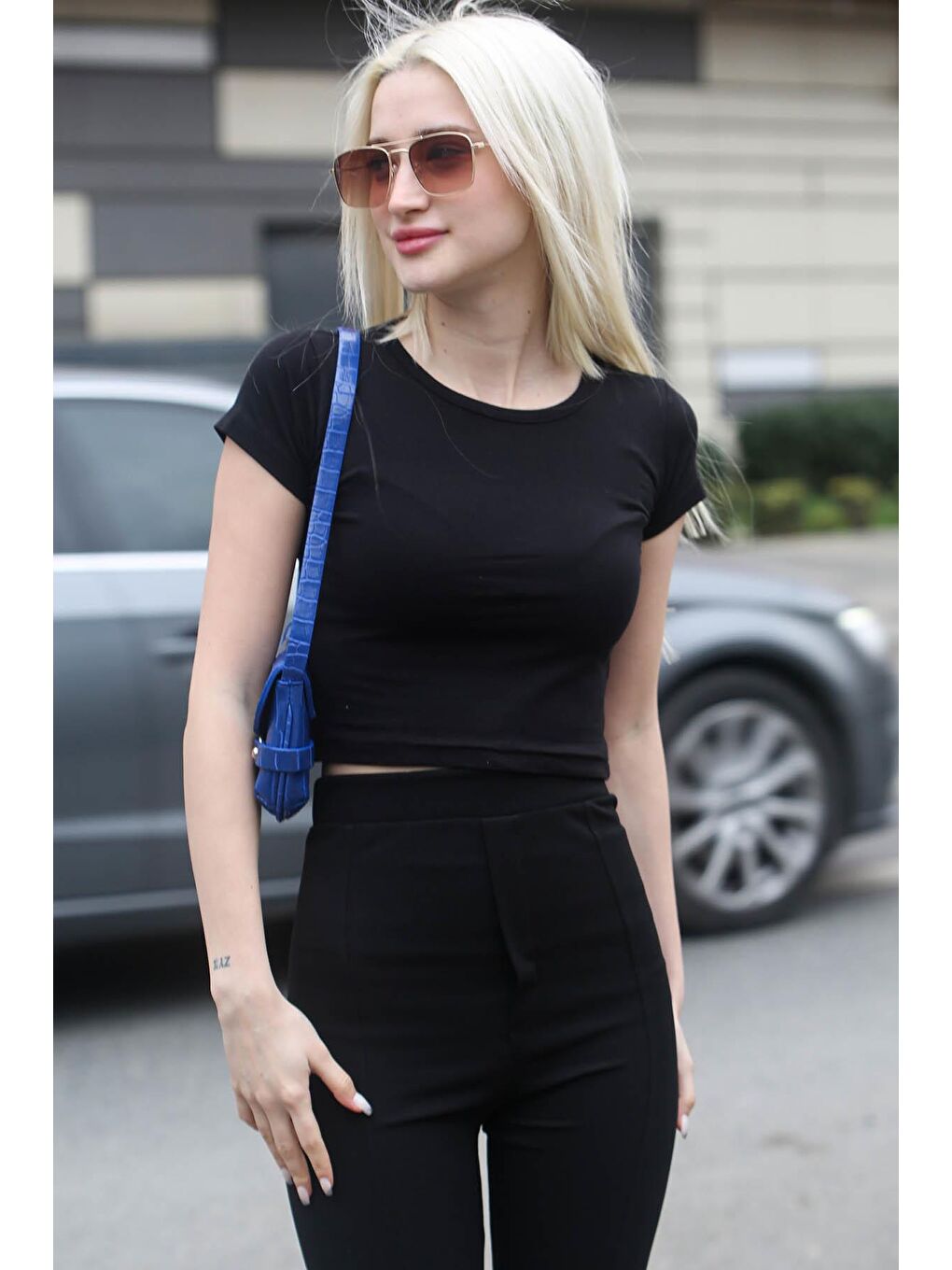 Siyah Basic Kadın Tişört / Vücuda Oturan Kesim Mg1681-1