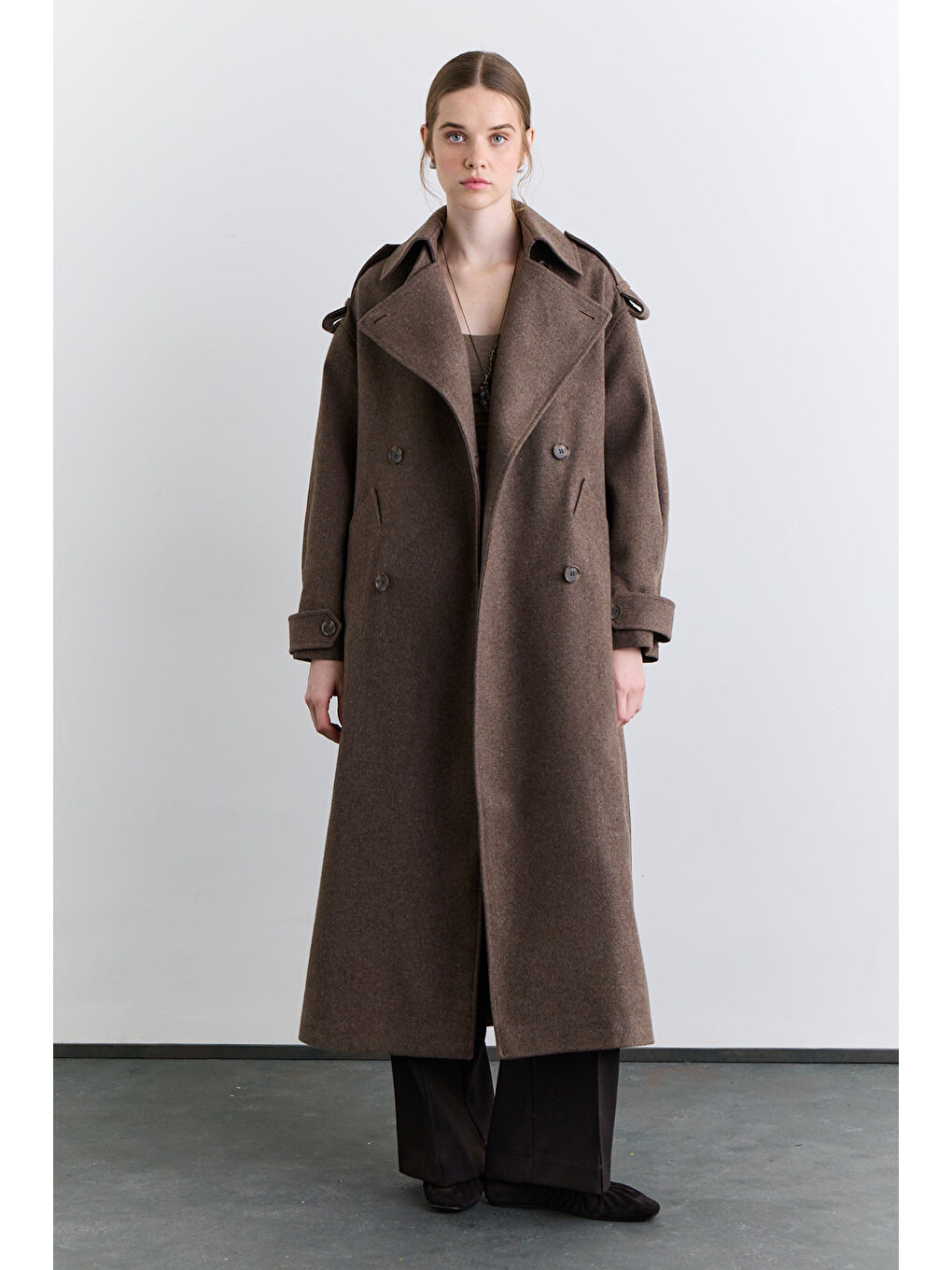 Bej Kruvaze Geniş Yaka Palto Vizon-1