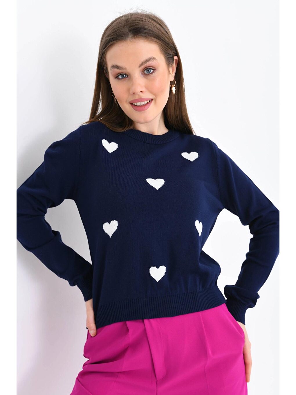Lacivert Bisiklet Yaka Kalp Desenli Triko Kazak-1