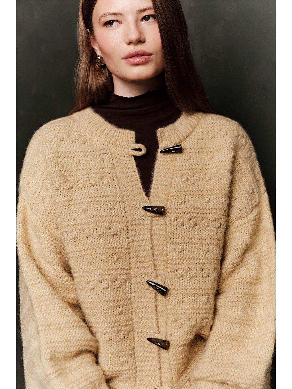 Sarı Geniş Düğmeli Triko Hırka Safran