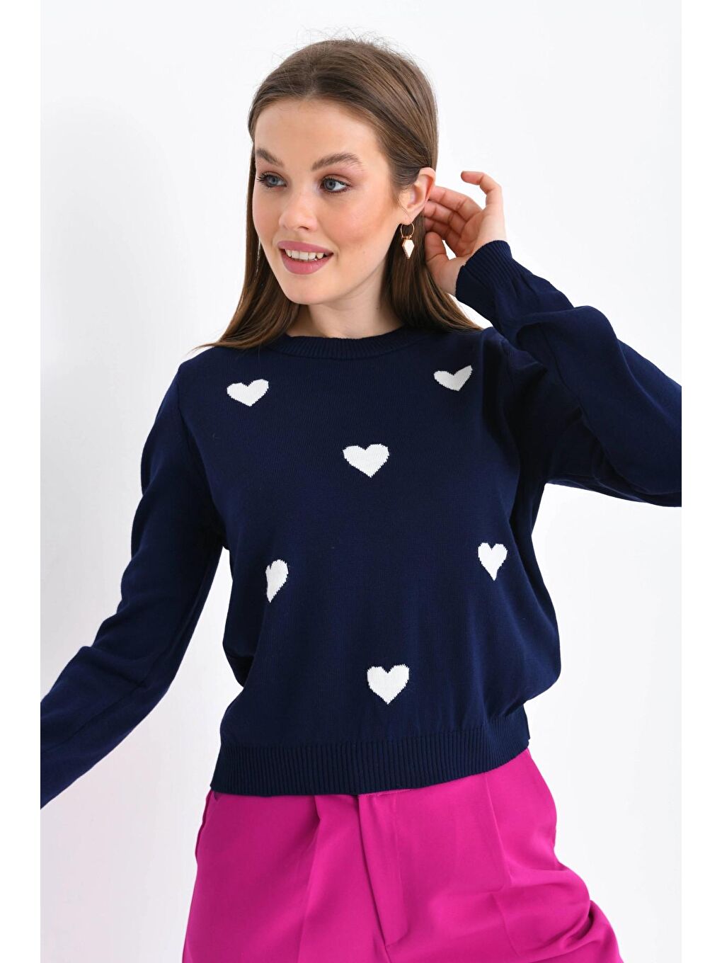 Lacivert Bisiklet Yaka Kalp Desenli Triko Kazak-3