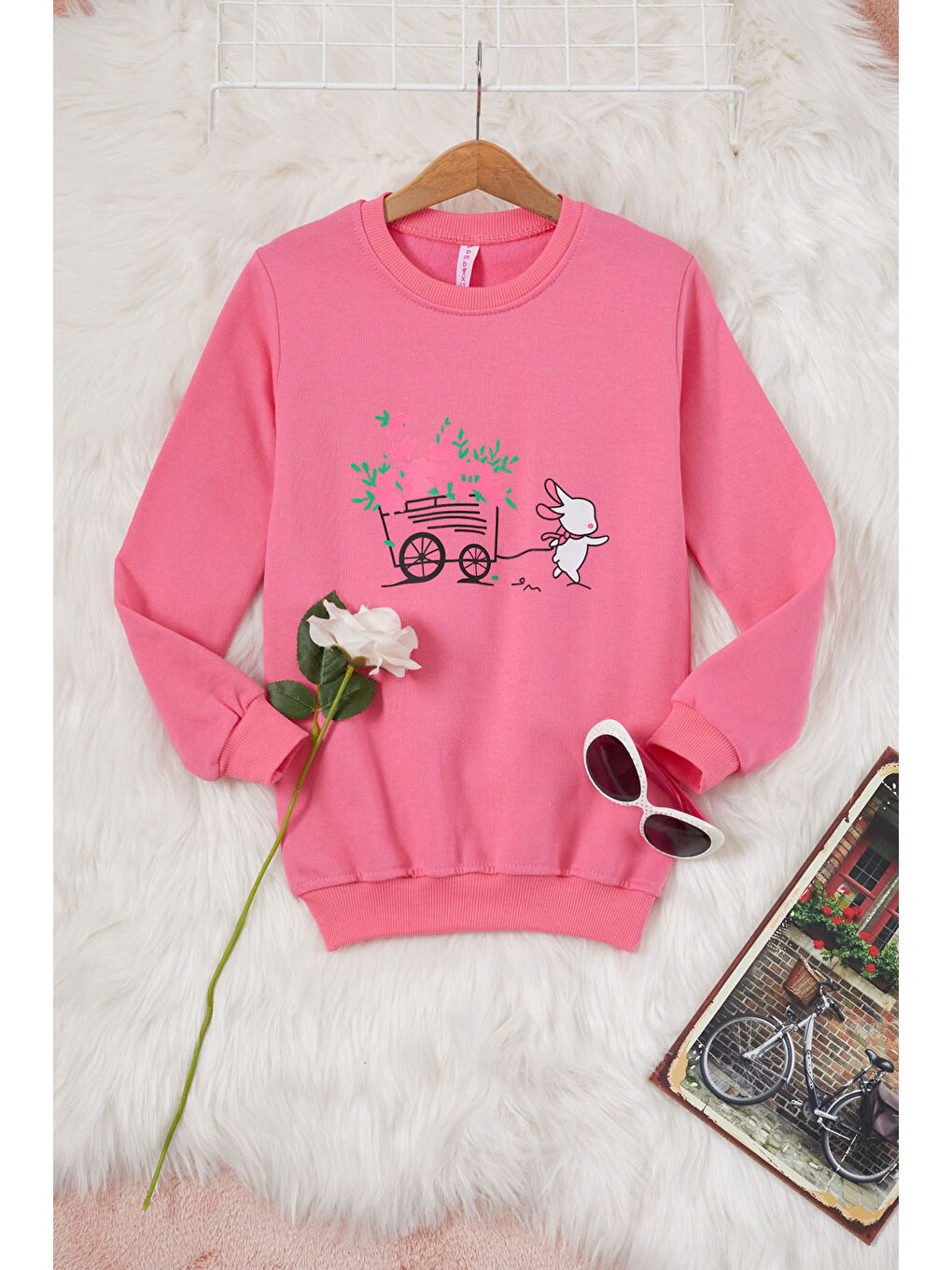 Pembe Life Kids Club Pembe Çiçekli Tavşan Baskılı Kız Çocuk Sweatshirt 17279