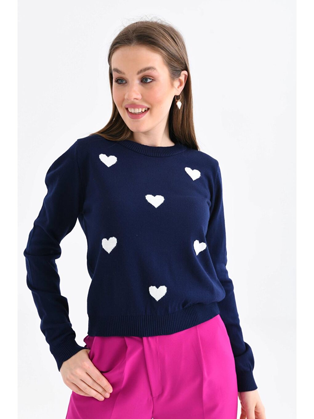 Lacivert Bisiklet Yaka Kalp Desenli Triko Kazak-4
