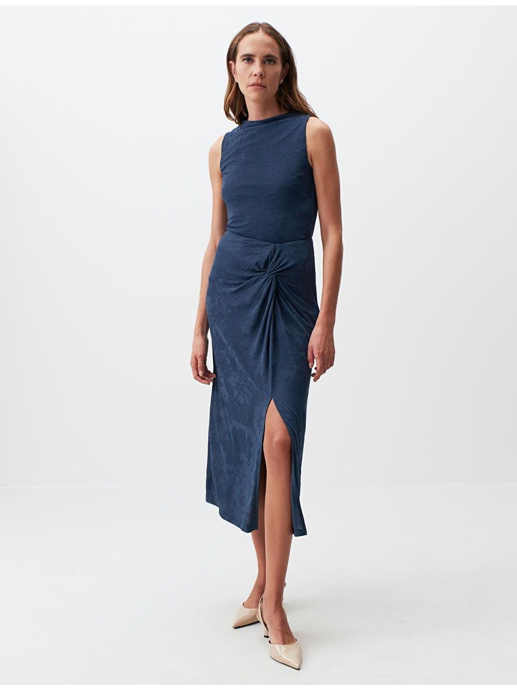 Mavi Petrol Çiçek Desenli Büzgülü Yırtmaçlı Midi Etek