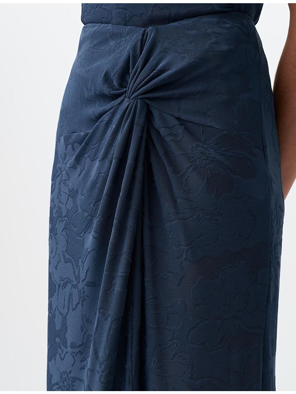 Mavi Petrol Çiçek Desenli Büzgülü Yırtmaçlı Midi Etek-1