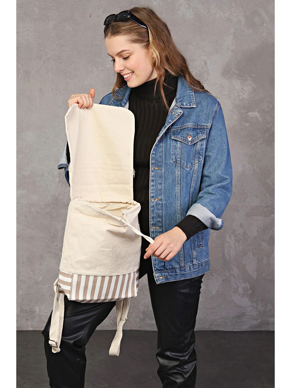 Ekru Dokuma Kumaş Parçalı Sırt Çantası-7