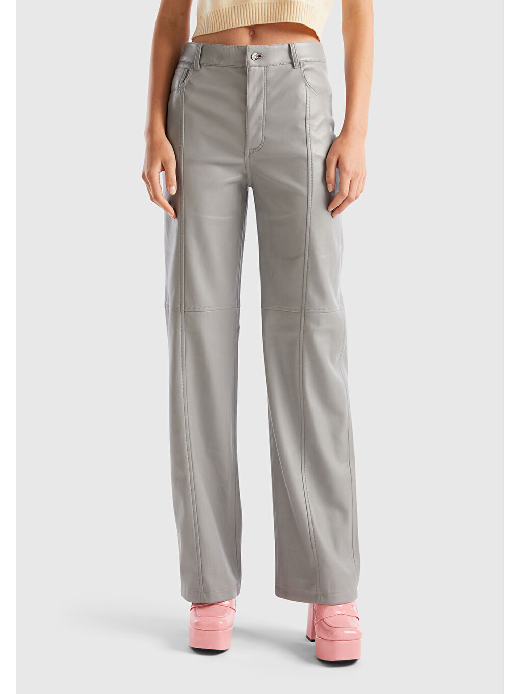 Kadın Açık Gri Suni Deri Beş Cepli Pantolon