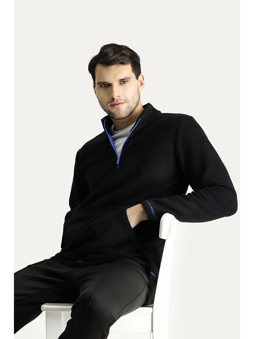 Siyah Yarım Fermuarlı Polar Büyük Beden Sweatshirt-1