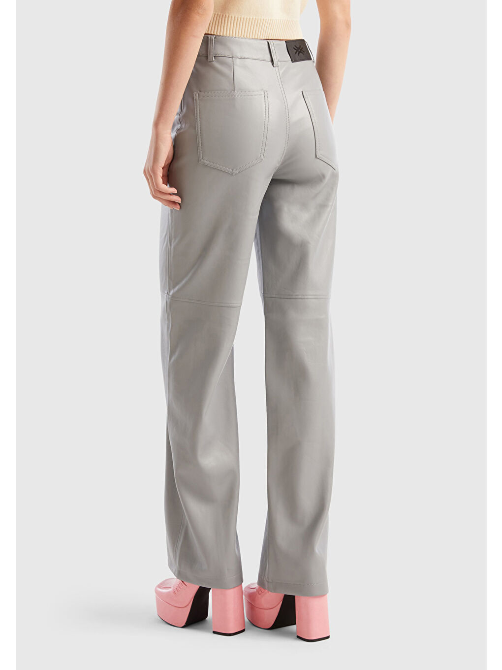 Kadın Açık Gri Suni Deri Beş Cepli Pantolon-2