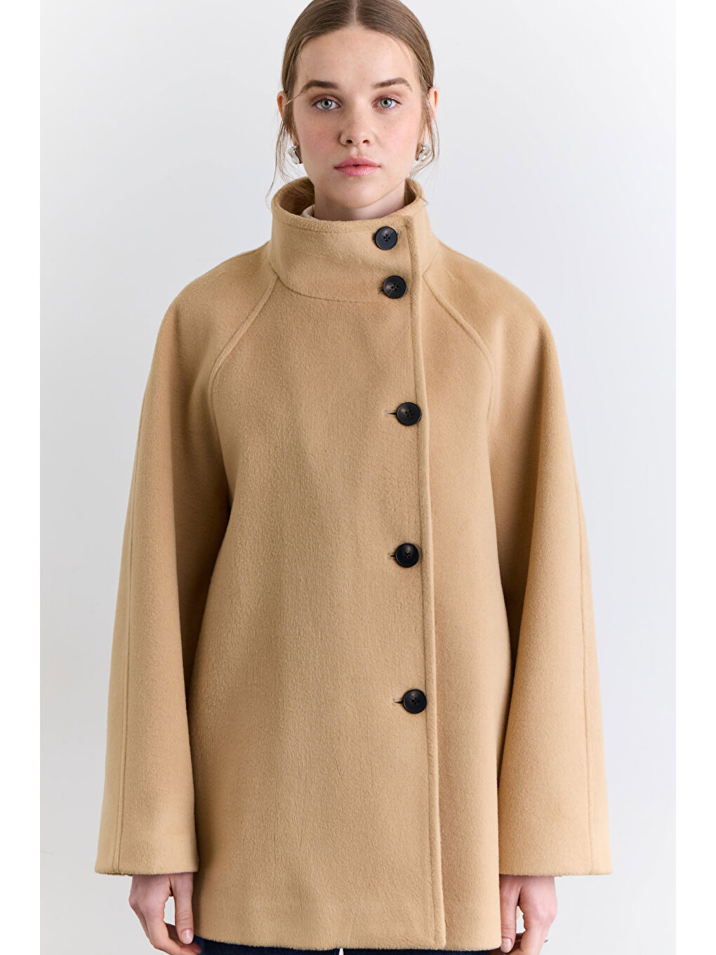 Kahverengi Yüksek Yaka Kruvaze Kaban Camel-1