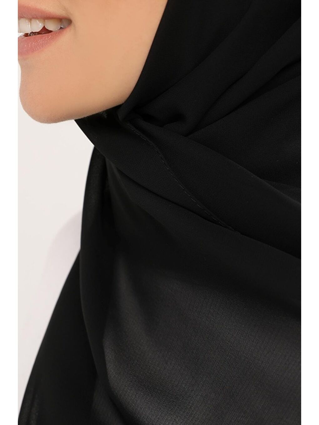 Siyah Hazır Pratik Lüks Boyunluklu Boneli Şifon Şal-4