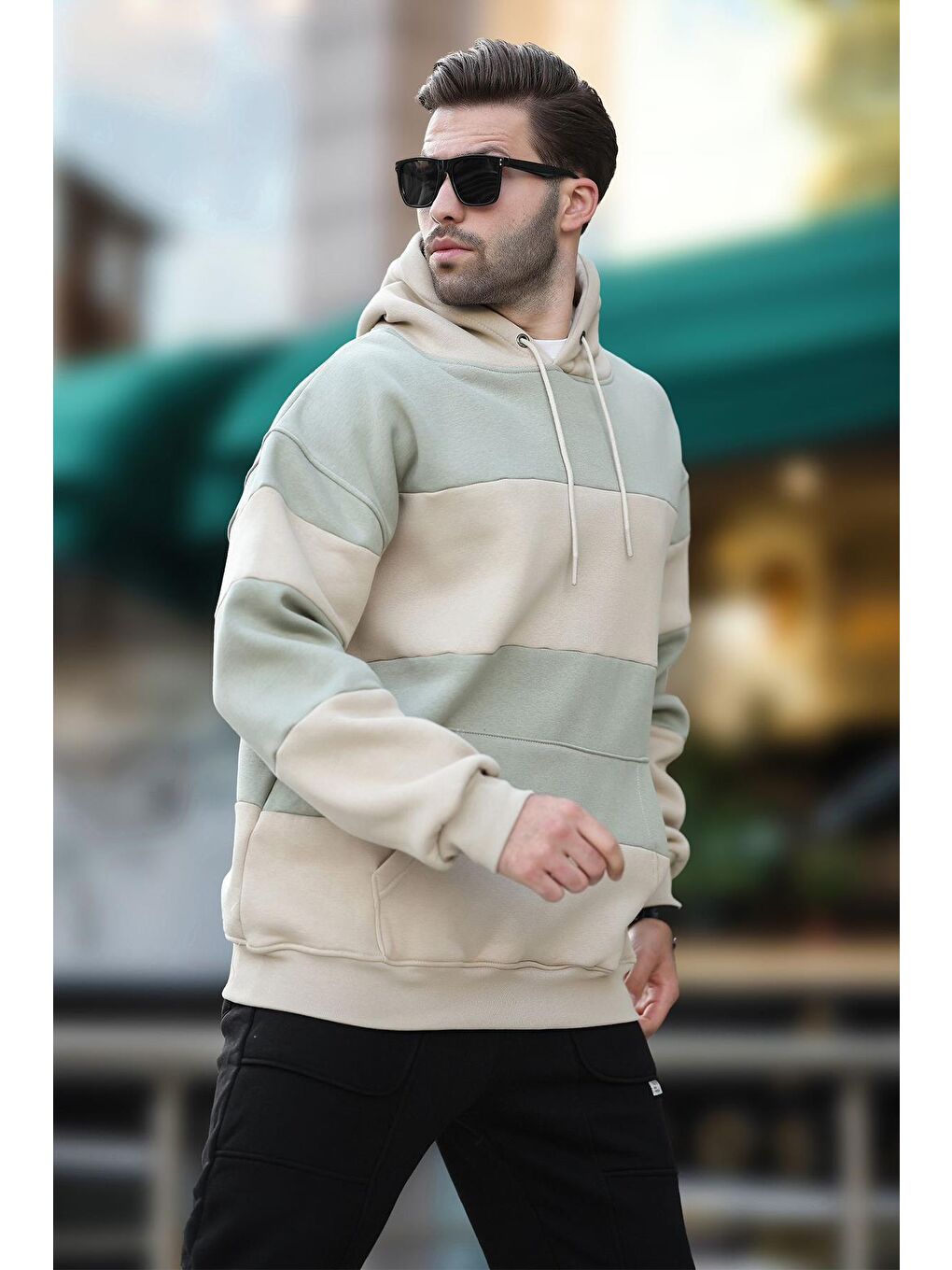 Bej Kapüşonlu Renk Bloklu Cep Detaylı Erkek Sweatshirt 7044-1