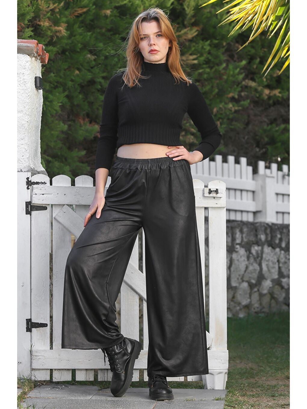 Siyah Cepli Lastikli Bel Geniş Paça Casual Suni Deri Örme Pantolon 98 65-4