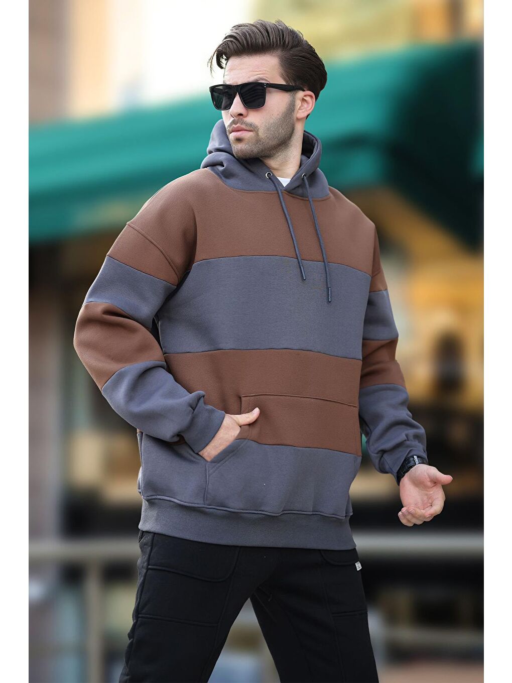 Gri Füme Kapüşonlu Renk Bloklu Cep Detaylı Erkek Sweatshirt 7044