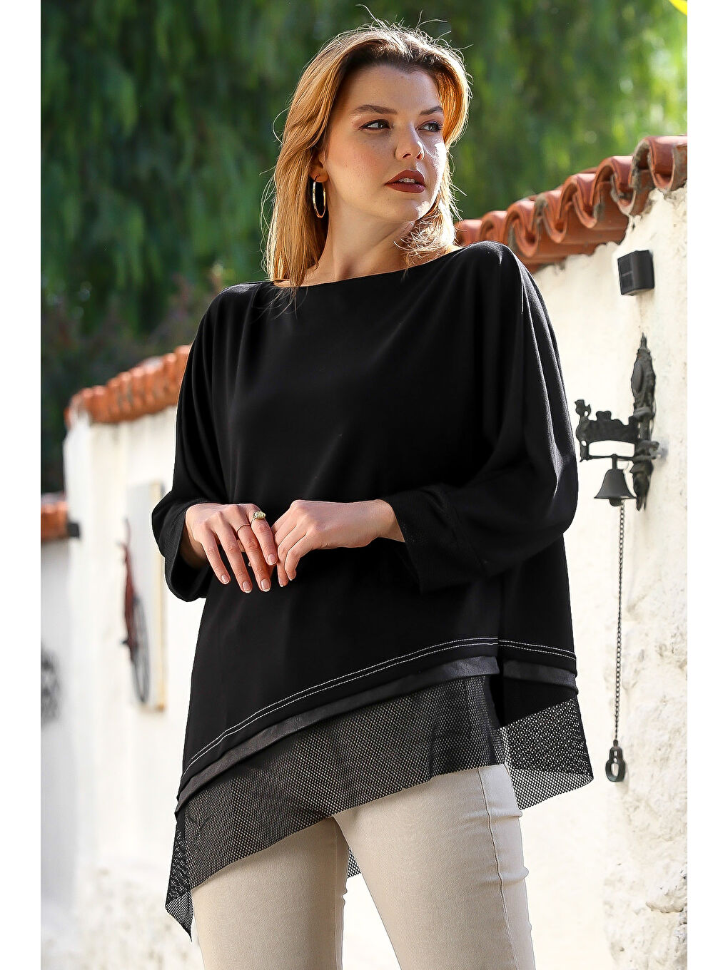 Siyah Kayık Yaka Uzun Kol Deri Garnili File Detaylı Casual Asimetrik Örme Bluz 75 70-3