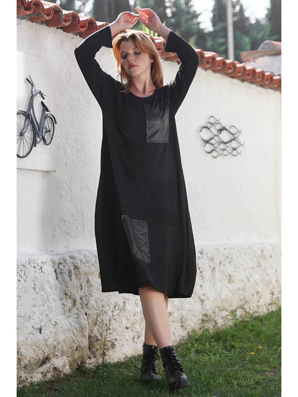 Siyah Havuz Yaka Uzun Kol File Detaylı Deri Garnili Casual Dokuma Elbise 115 60-5