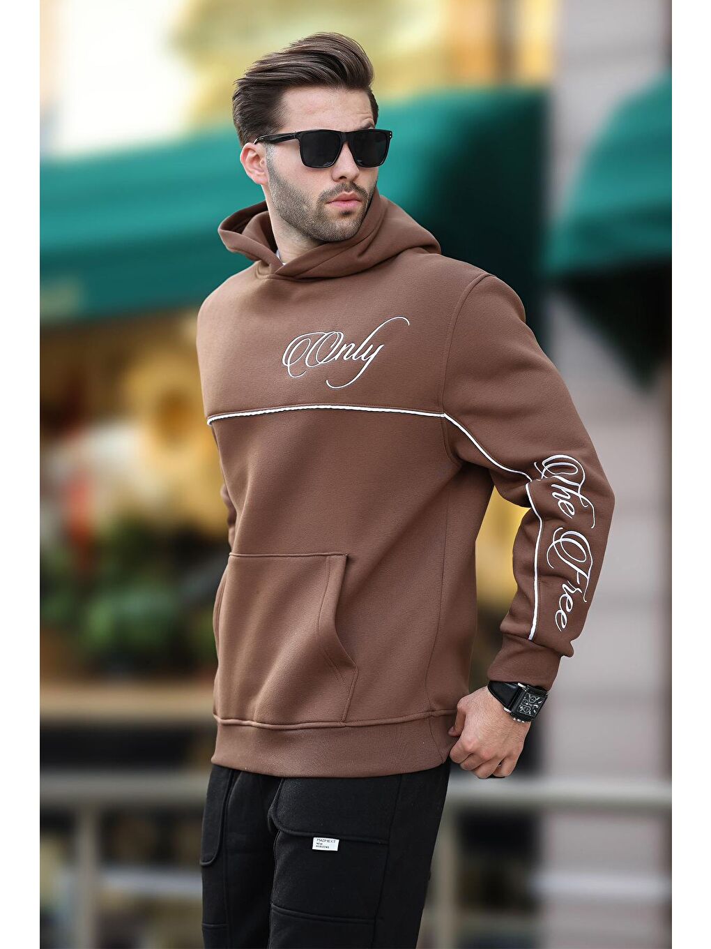 Kahverengi Kapüşonlu Şerit Detaylı Baskılı Erkek Sweatshirt 7091-2