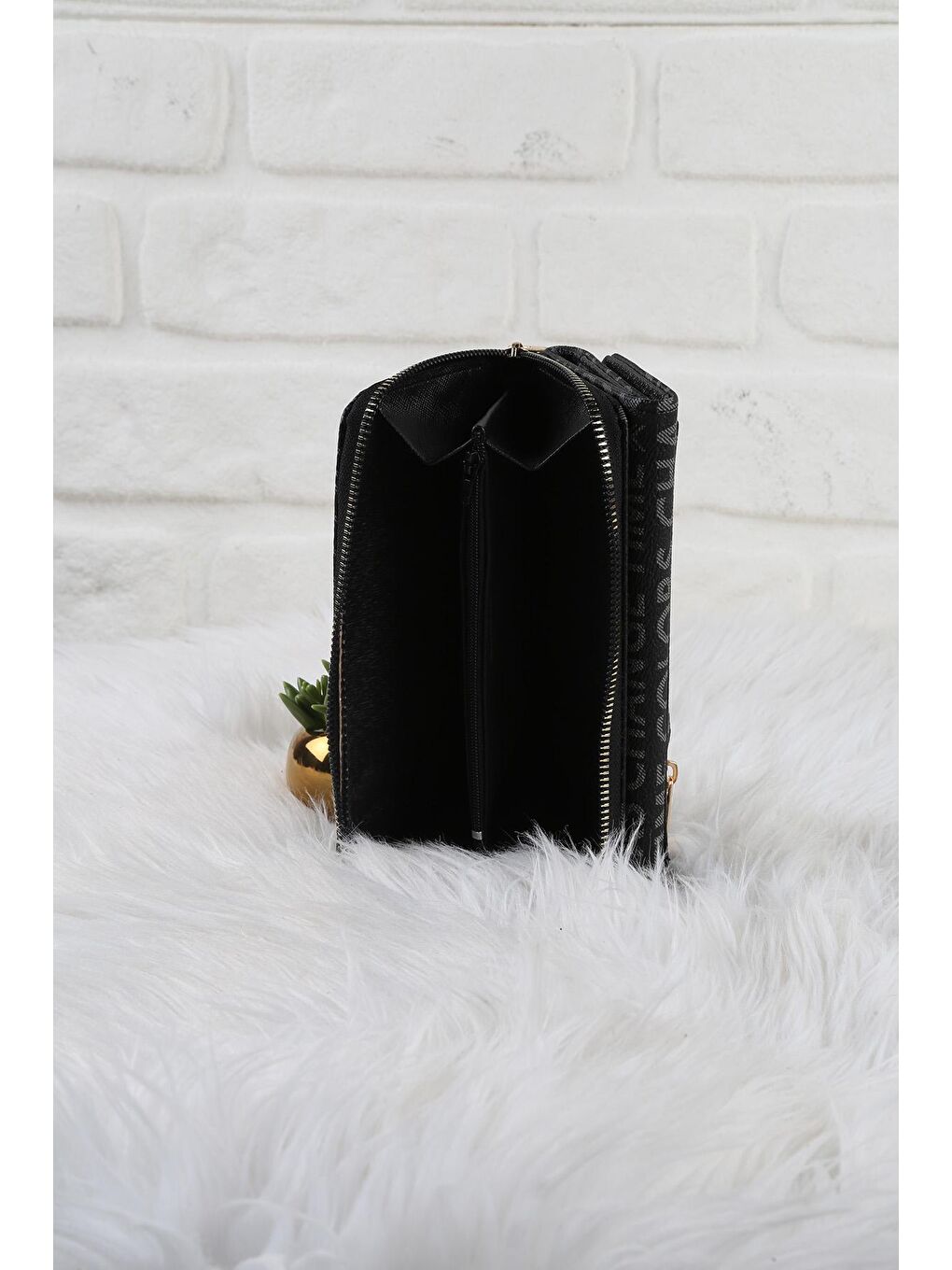 Siyah Yazı Baskılı Cüzdan/Para Çantası-2