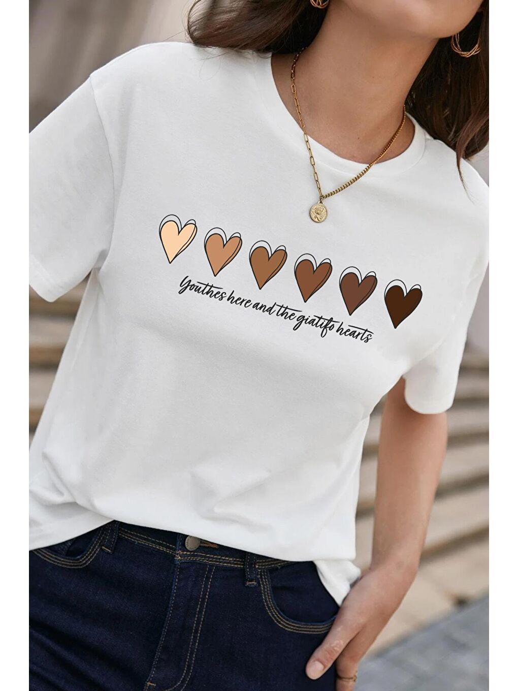 uyguntarz Beyaz Unisex Hearts Baskılı Tasarım Tshirt