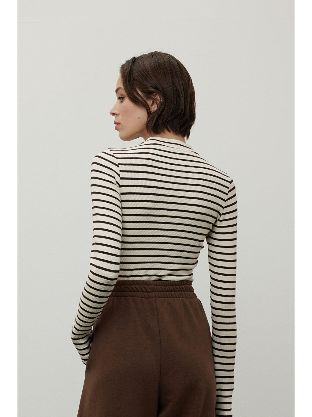 Parmak Geçirmeli Çizgili Body Kahverengi-2