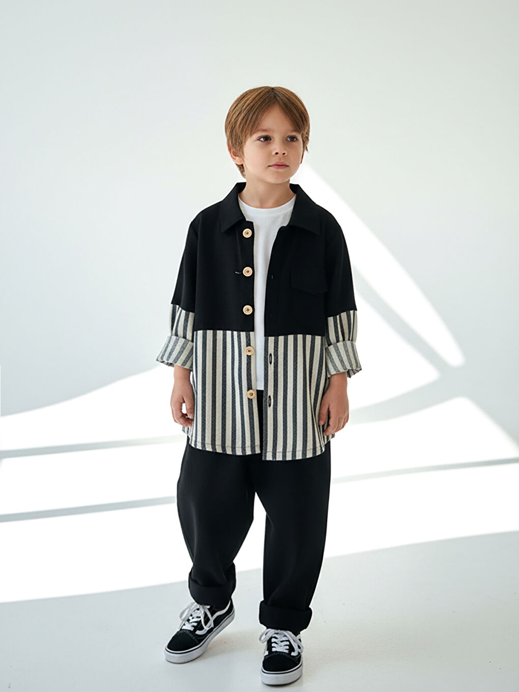 Siyah Keten Carrot Pantolon + Siyah Beyaz Çizgili Keten Retro Gömlek-1