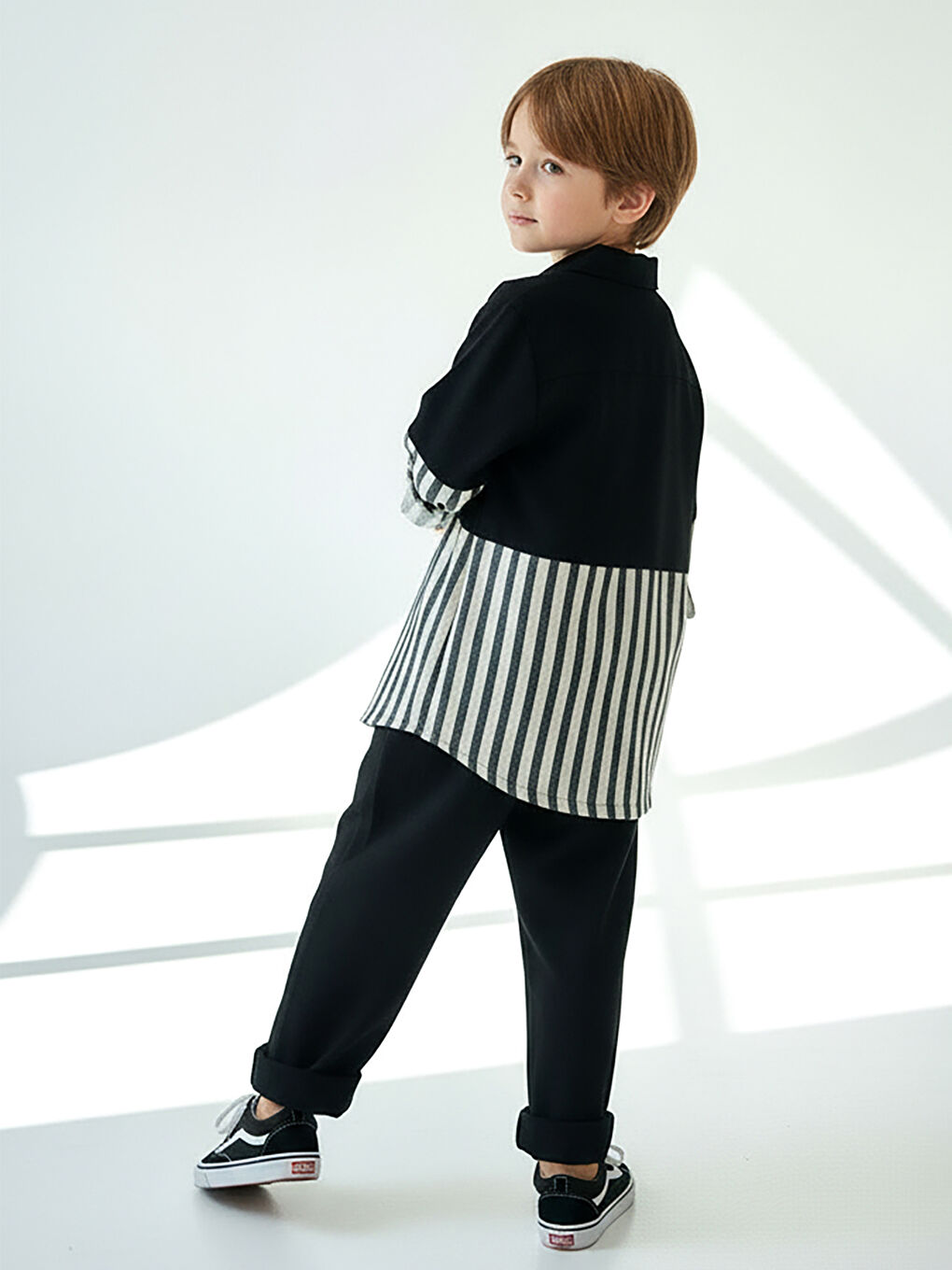 Siyah Keten Carrot Pantolon + Siyah Beyaz Çizgili Keten Retro Gömlek-3