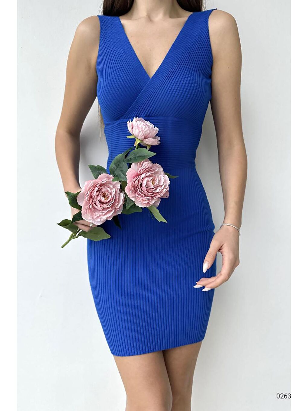 Saks Mavisi Kalın Askılı Kruvaze Yaka Triko Elbise-4